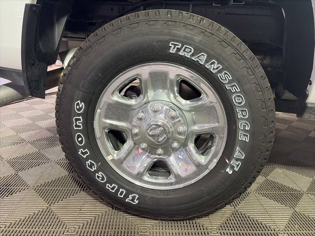 Used 2025 RAM 2500 Tradesman w/ Chrome Appearance Group image 51