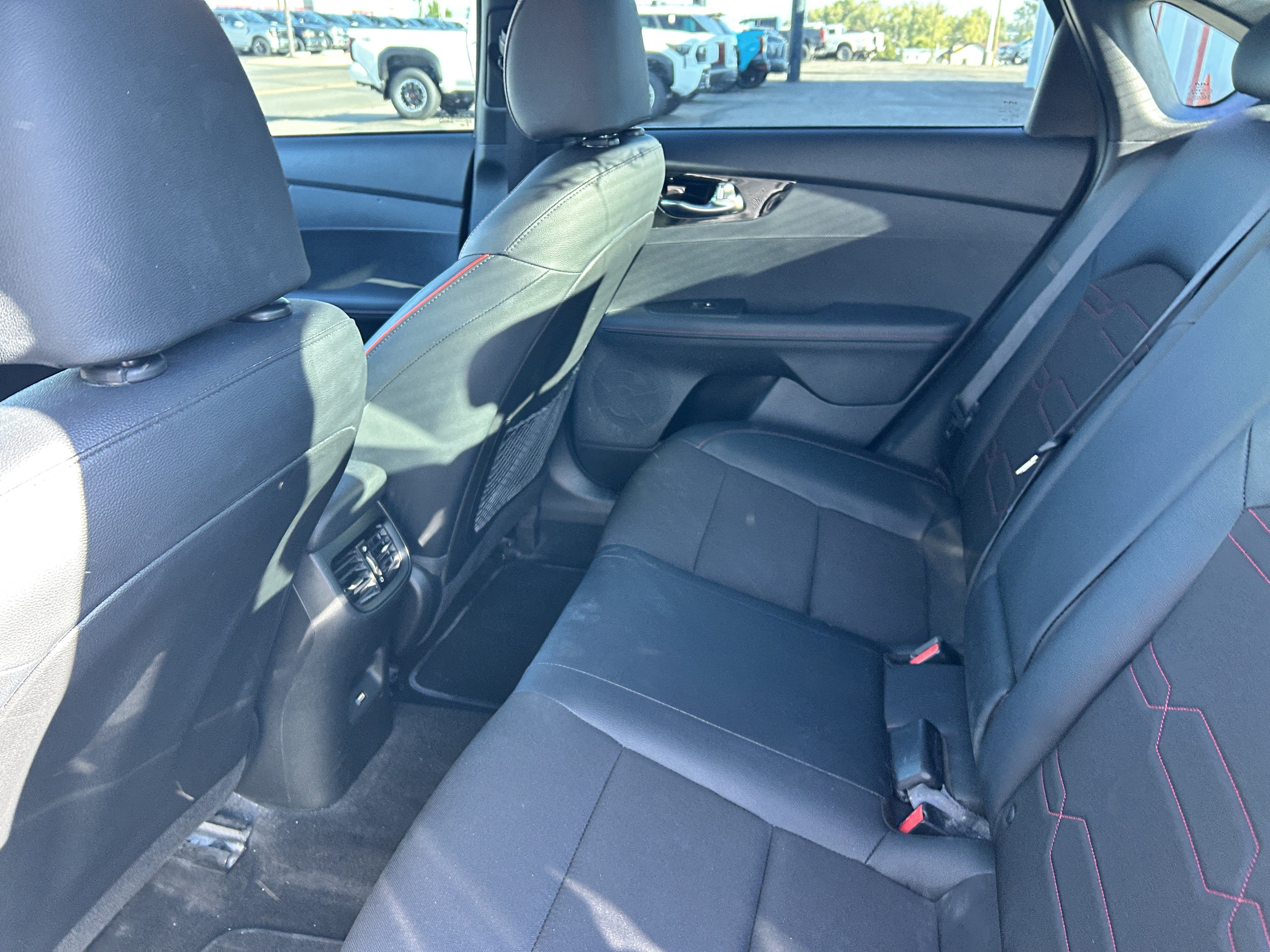 Used 2023 Kia Forte GT FWD image 11