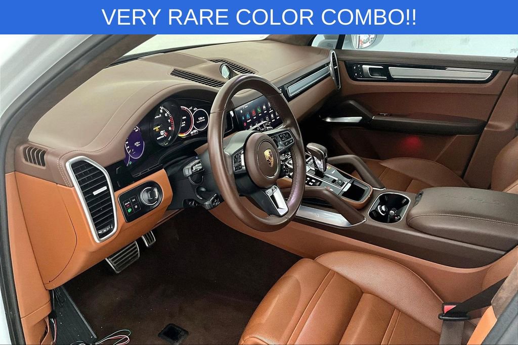Used 2022 Porsche Cayenne Turbo S image 18