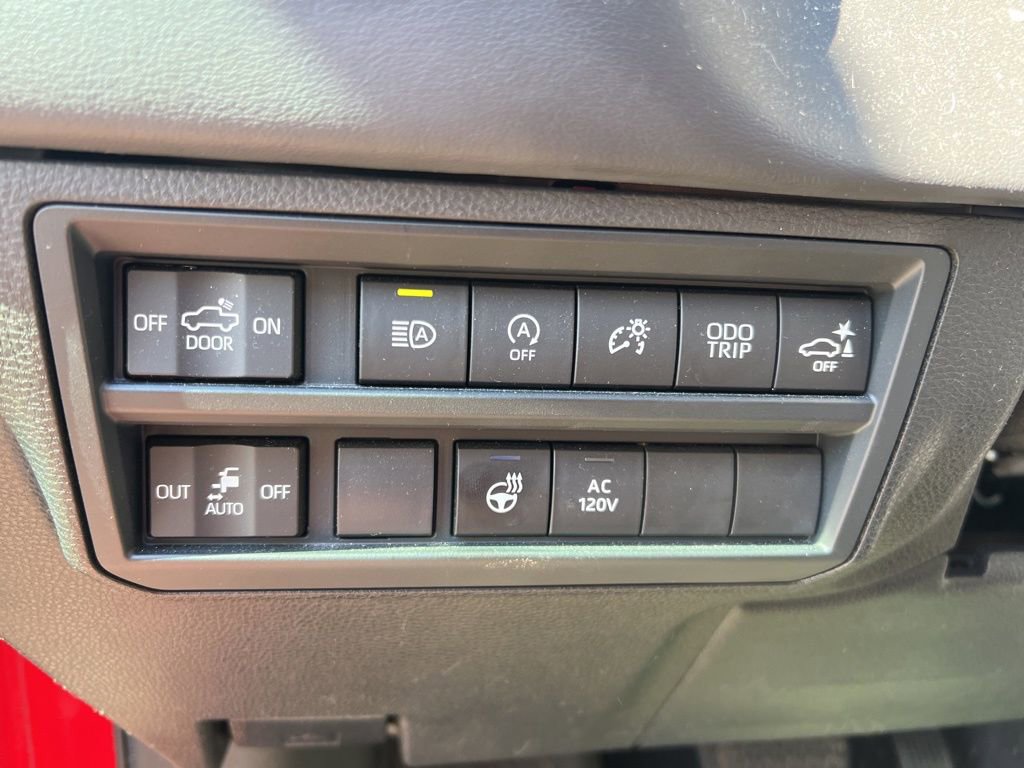 Used 2022 Toyota Tundra Platinum w/ Advanced Package image 22