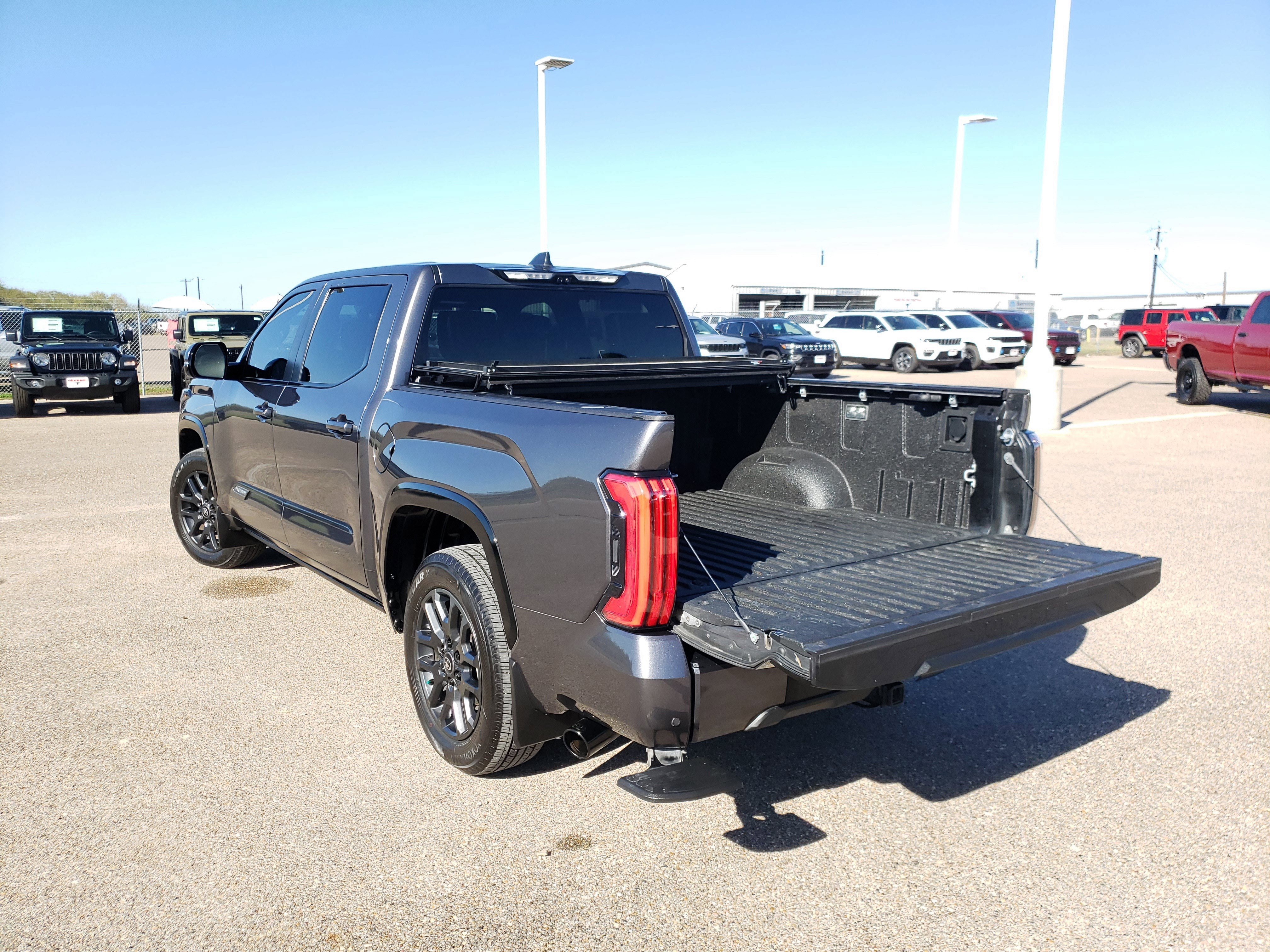 Used 2025 Toyota Tundra Platinum AWD/4WD image 26