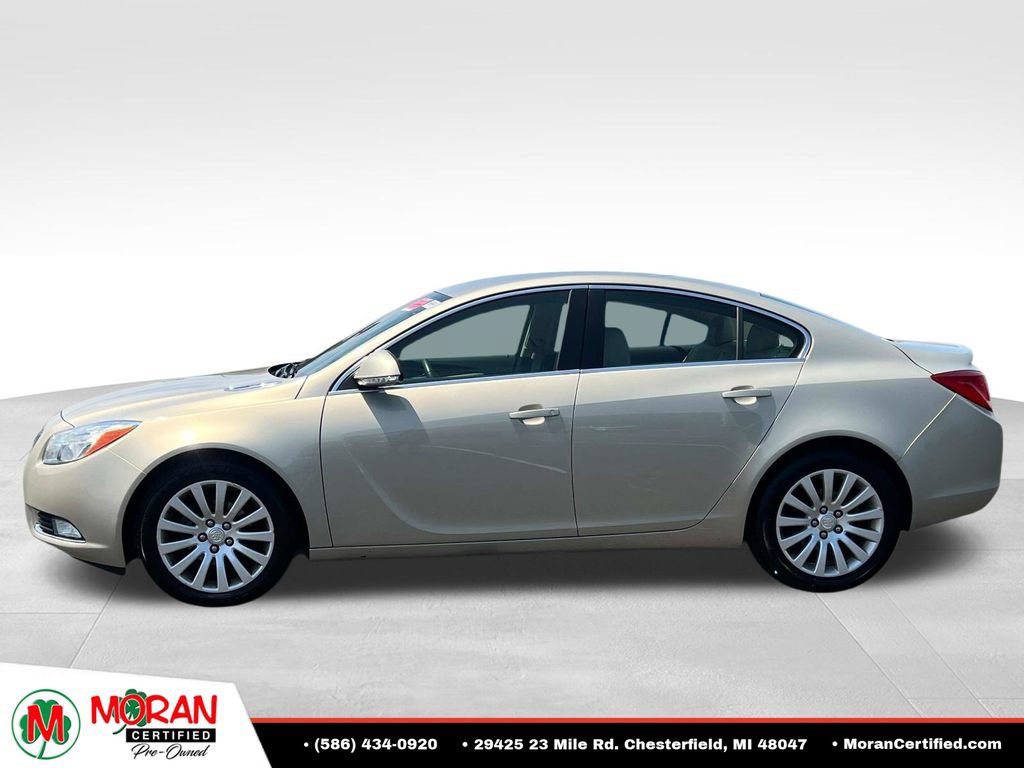 Used 2012 Buick Regal Leather FWD image 2