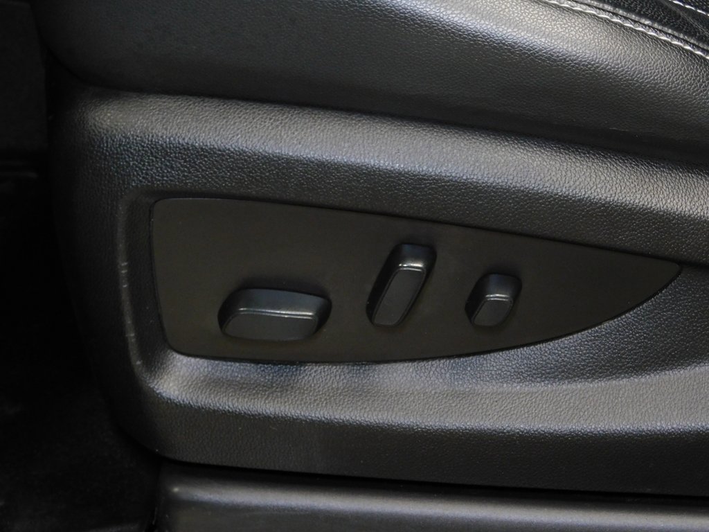 Used 2018 Chevrolet Tahoe Premier image 31