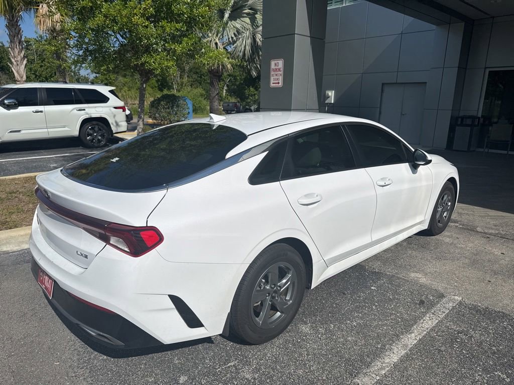 Used 2021 Kia K5 LXS FWD image 3