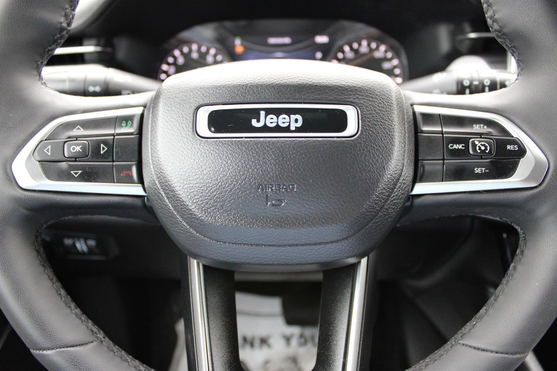 Used 2023 Jeep Compass Latitude image 25