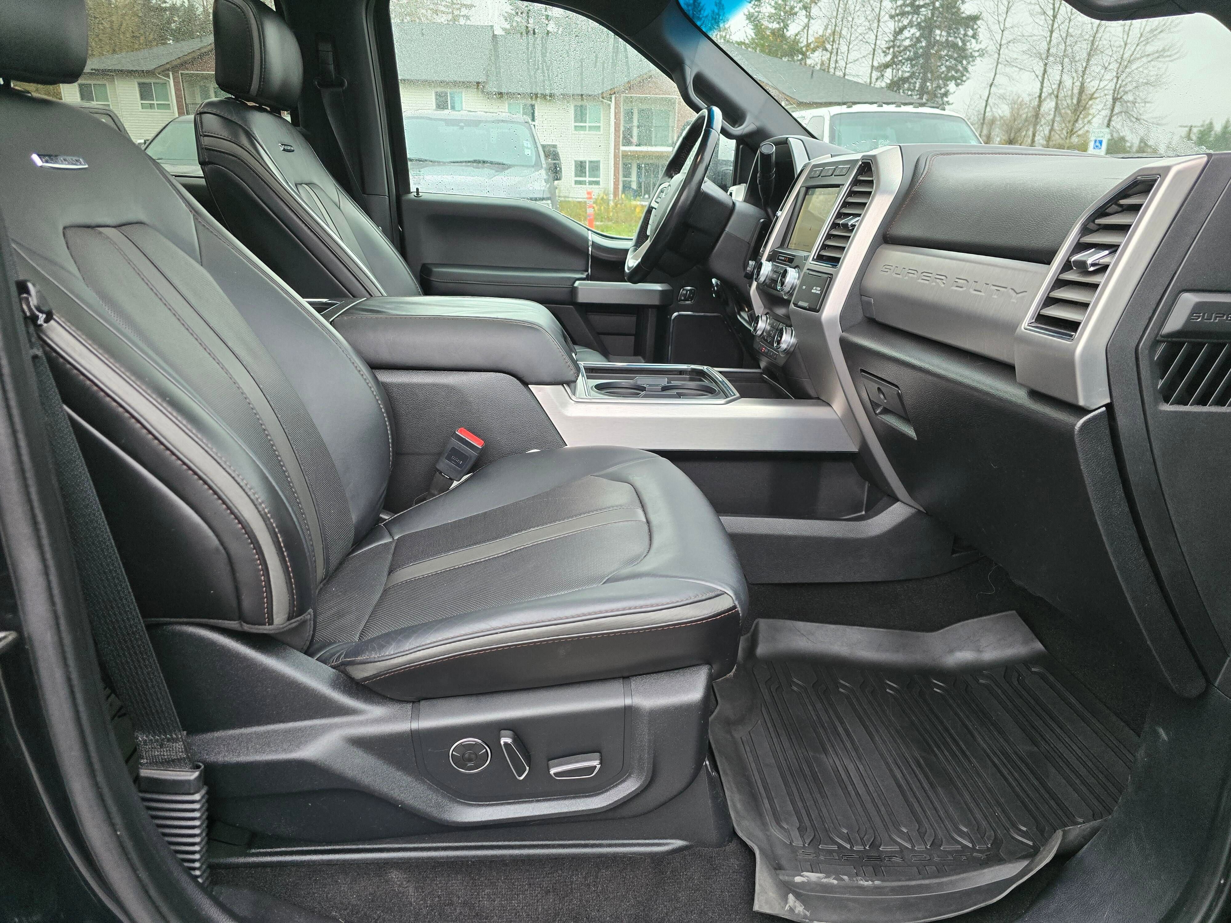 Used 2019 Ford F350 Platinum w/ Platinum Ultimate Package image 32
