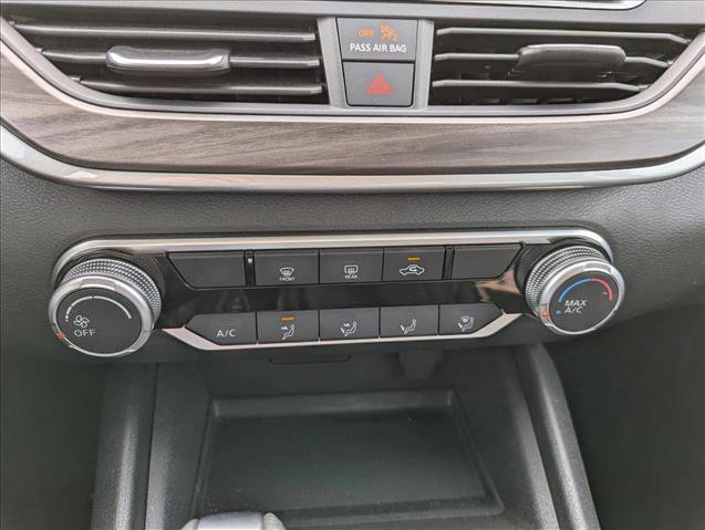 Used 2025 Nissan Altima 2.5 SV image 19