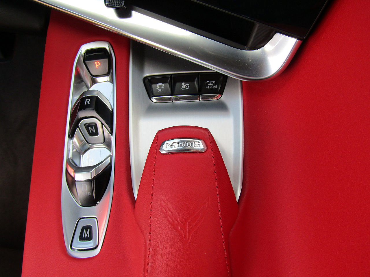 Used 2020 Chevrolet Corvette Stingray Preferred Cpe w/ 2LT Preferred Equipment Group image 18