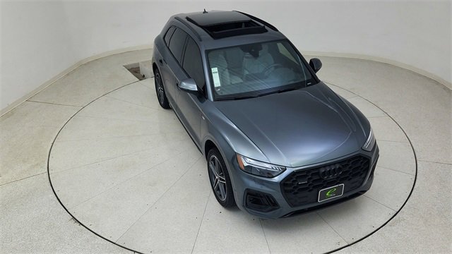 Used 2024 Audi Q5 e Prestige w/ Prestige Package image 82