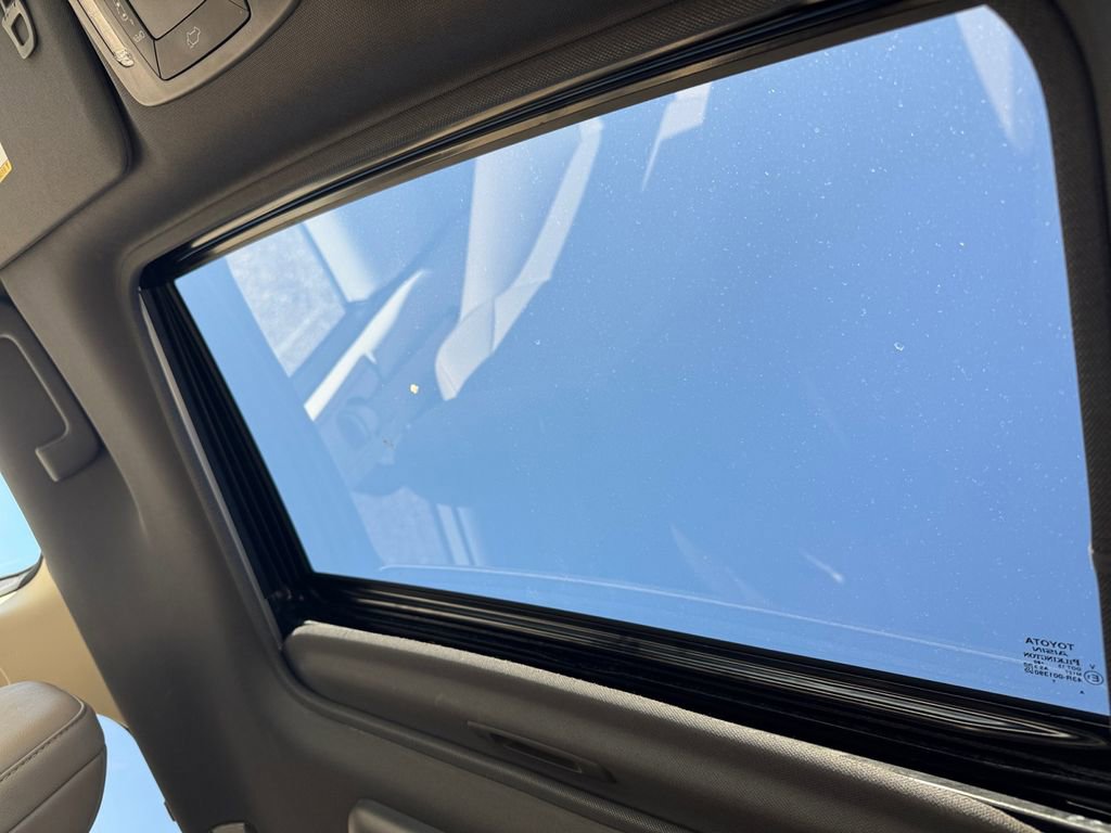 Certified 2023 Toyota Sienna XLE w/ XLE Plus Package image 40