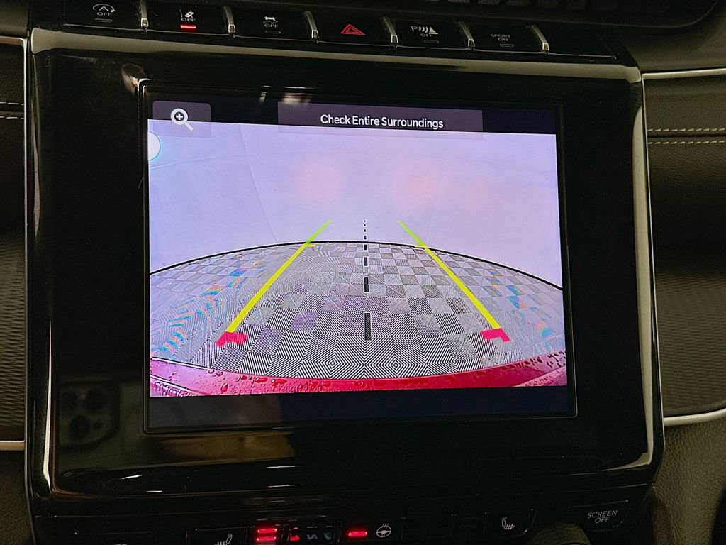 Certified 2024 Jeep Grand Cherokee Altitude image 21