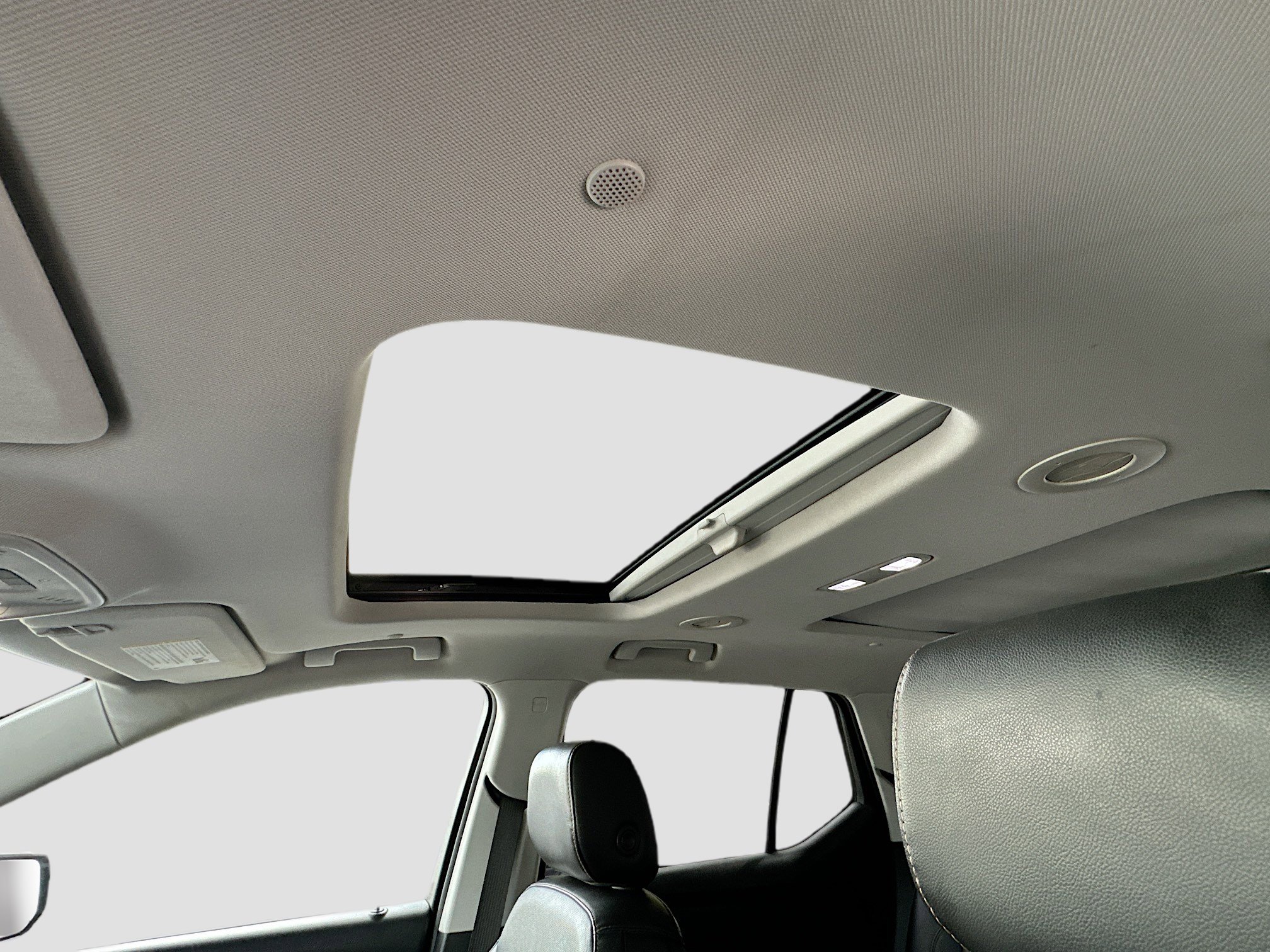 Used 2019 Chevrolet Traverse Premier w/ Driver Confidence II Package image 23