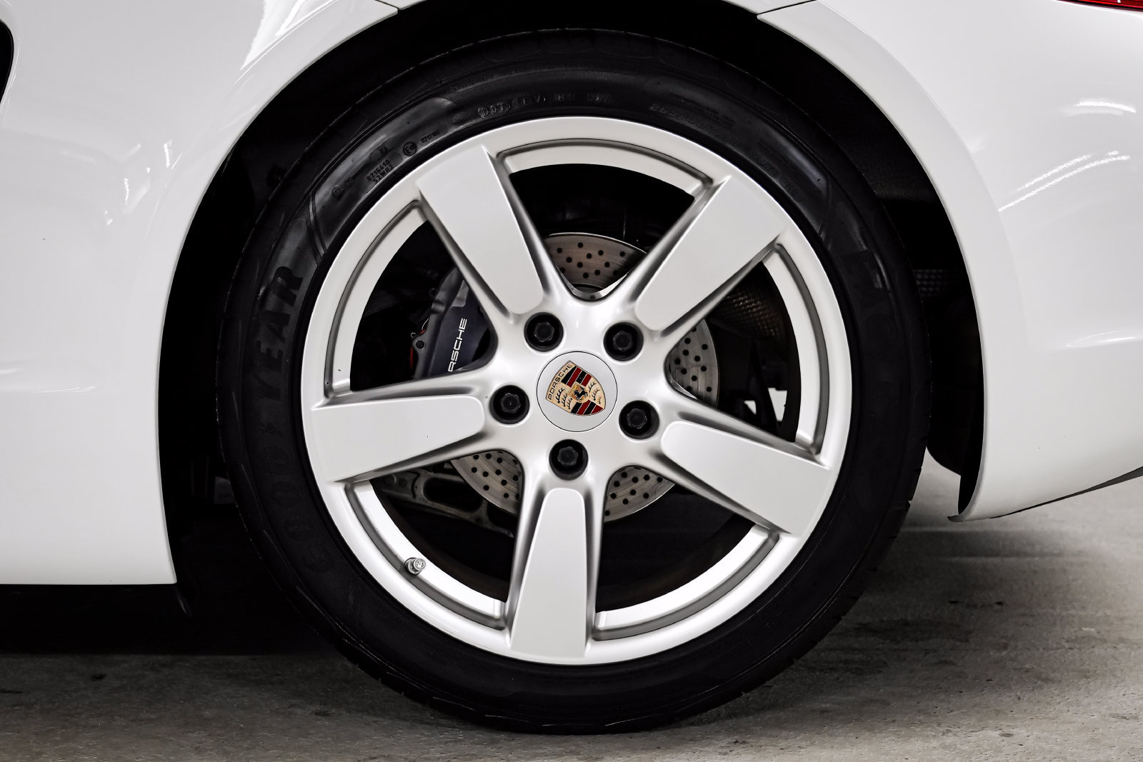 Used 2014 Porsche Cayman RWD image 36