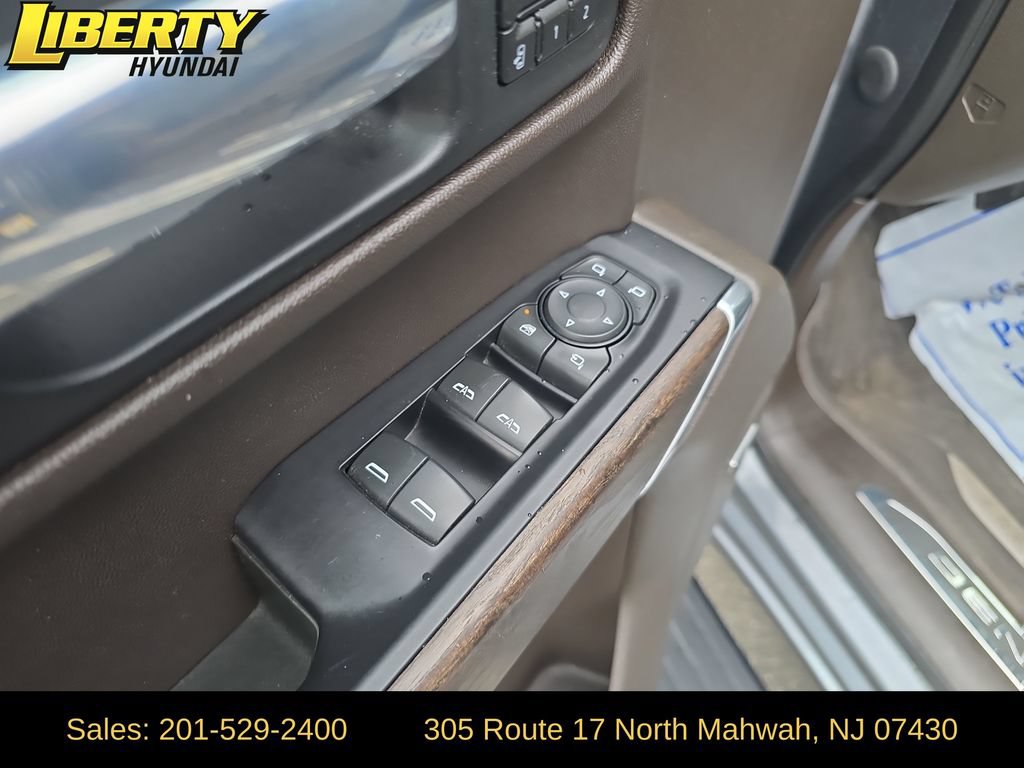 Used 2020 GMC Sierra 1500 Denali w/ Denali Ultimate Package AWD/4WD image 12