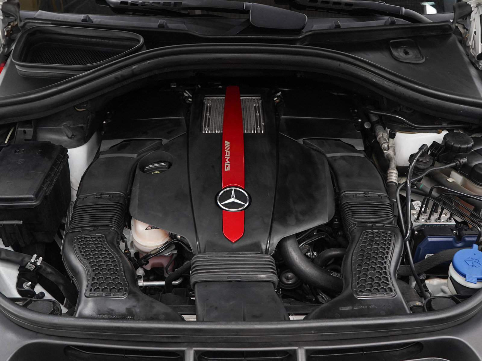 Used 2018 Mercedes-Benz GLE 43 AMG 4MATIC image 31