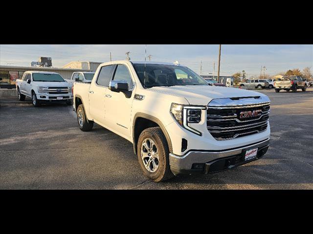 Used 2024 GMC Sierra 1500 SLT image 2
