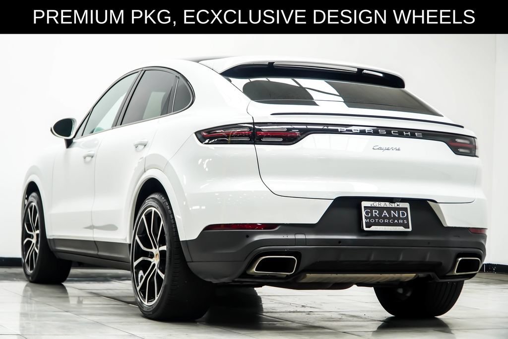 Used 2023 Porsche Cayenne Coupe AWD/4WD image 11