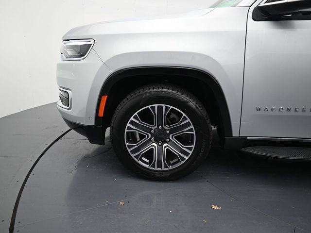 Used 2024 Jeep Wagoneer Series II w/ Flexible Seating Group image 9