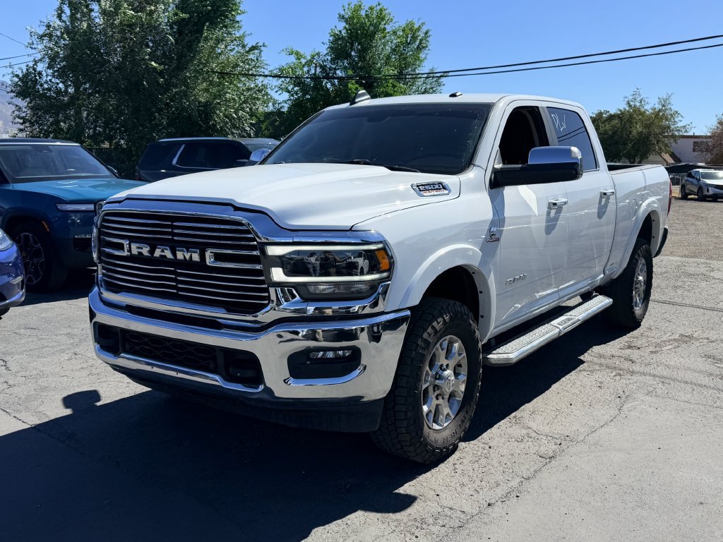 Used 2022 RAM 2500 Laramie AWD/4WD image 2