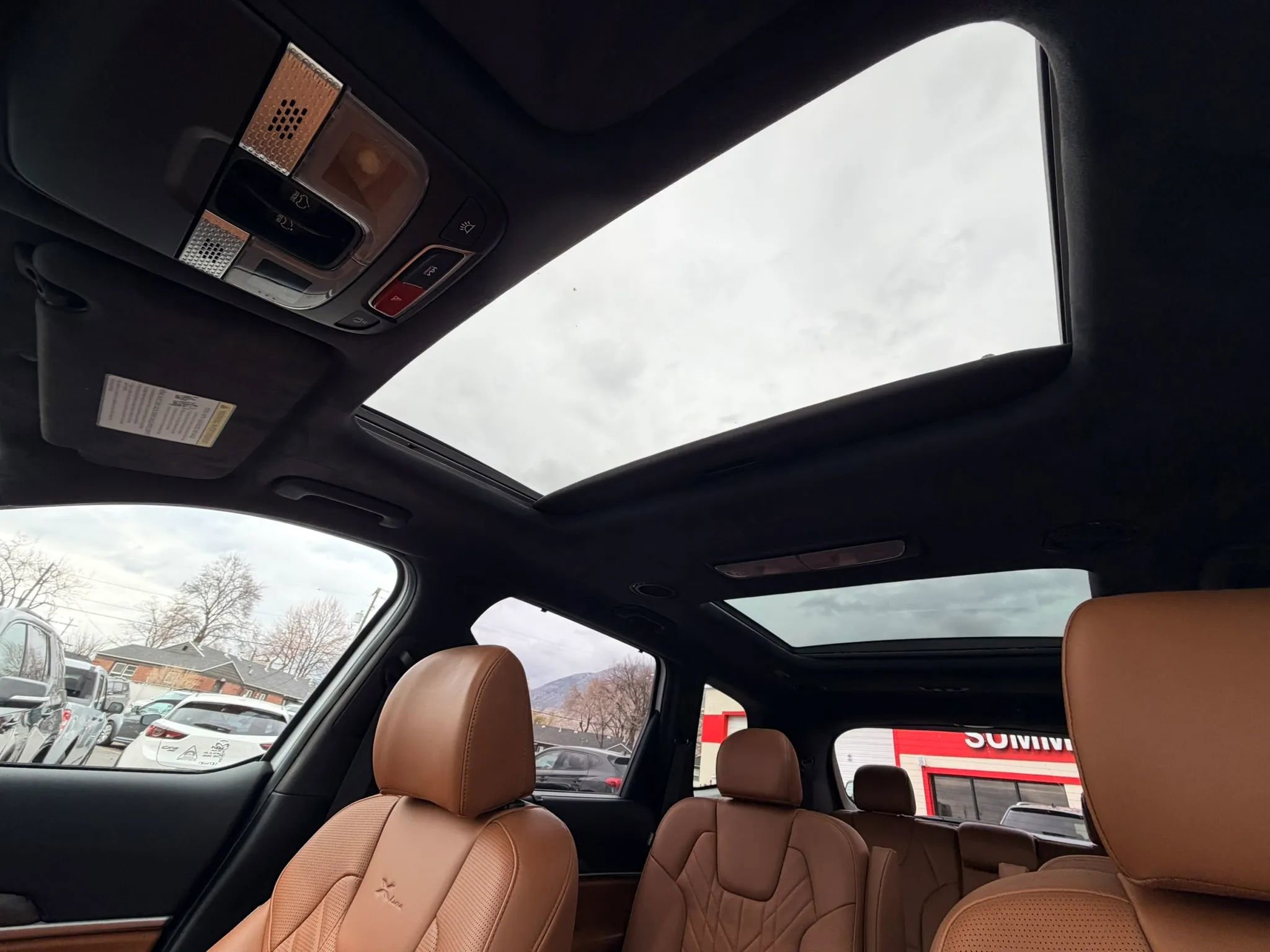 Used 2025 Kia Telluride SX Prestige X-Line image 24