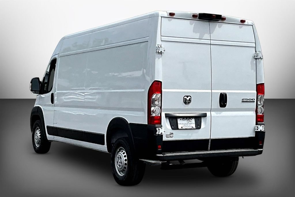 New 2026 RAM ProMaster 2500 w/ Convenience Group FWD image 3