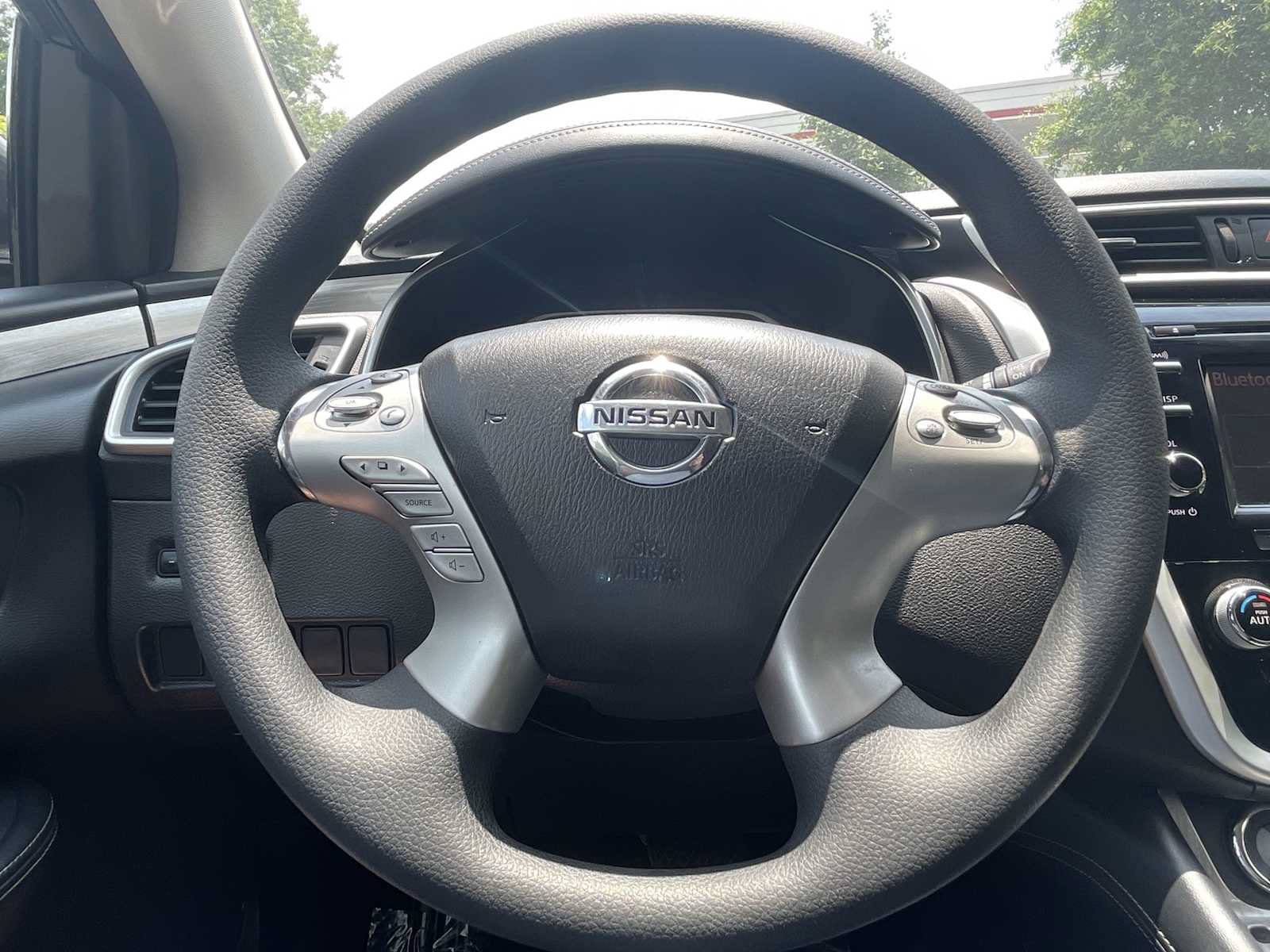 Used 2016 Nissan Murano S AWD/4WD image 13