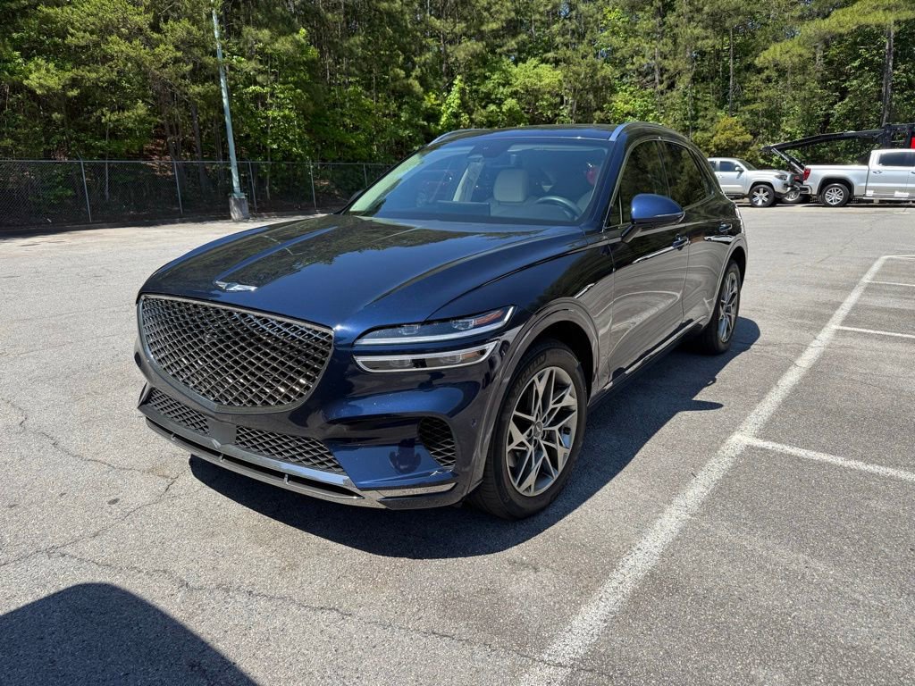 Used 2022 Genesis GV70 2.5T w/ Advanced Package AWD/4WD image 3