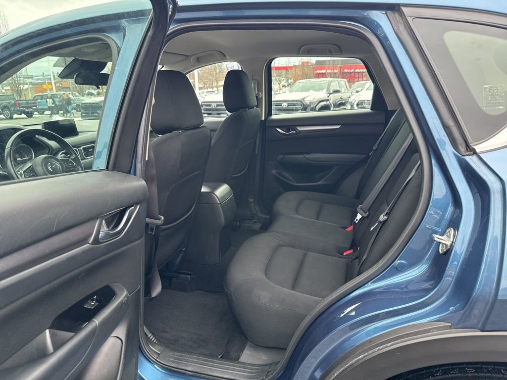 Used 2018 MAZDA CX-5 Sport w/ I-ACTIVSENSE Package AWD/4WD image 9