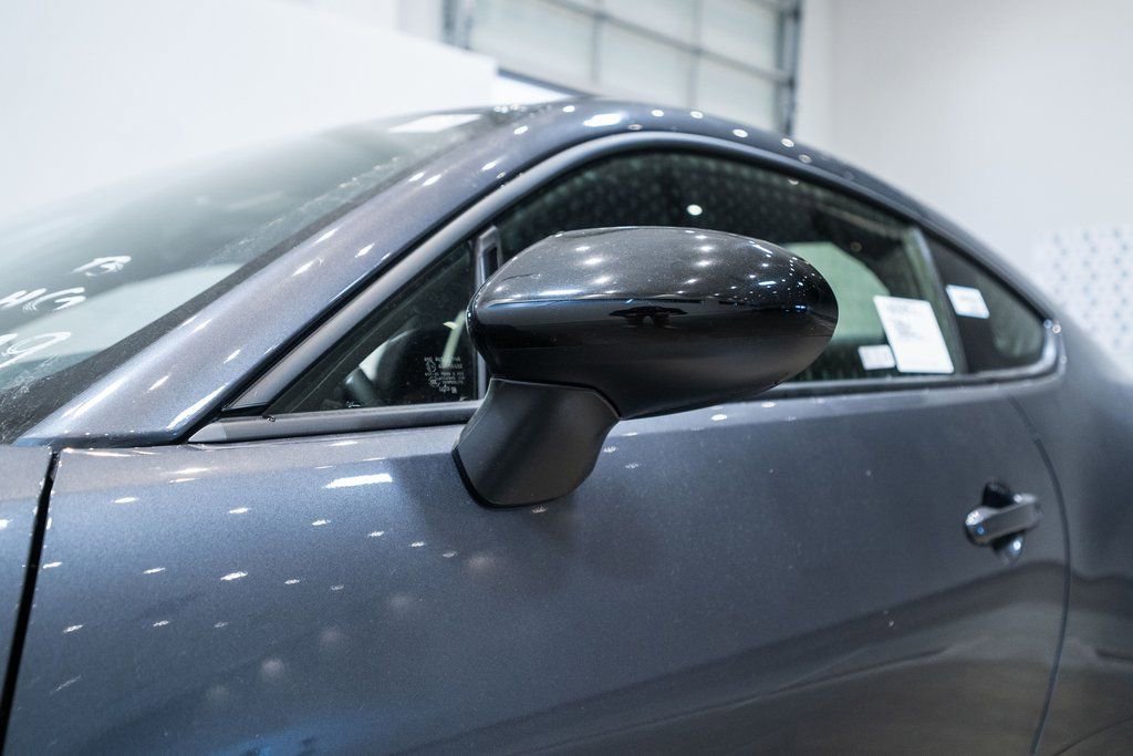 New 2025 Toyota GR86 Premium image 9