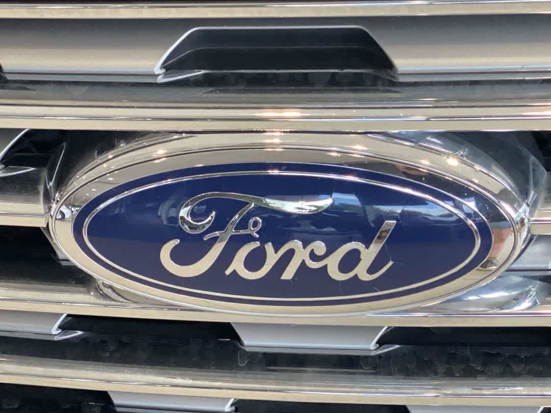 Used 2022 Ford Edge SEL AWD/4WD image 10