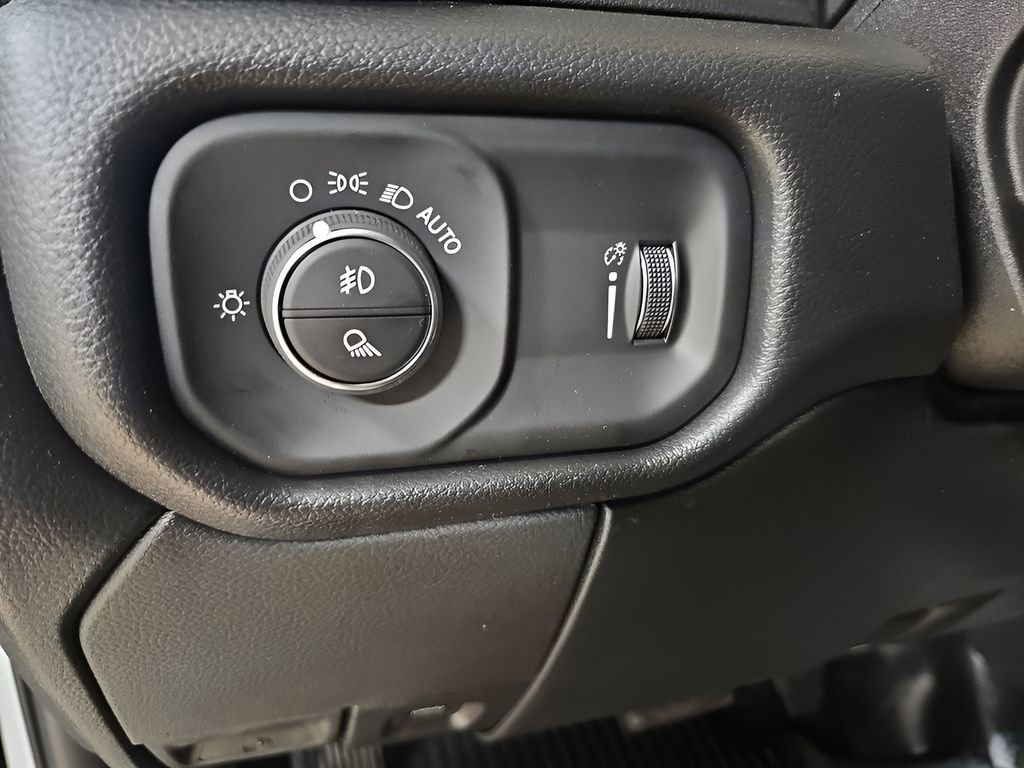 New 2026 RAM 3500 Tradesman image 25