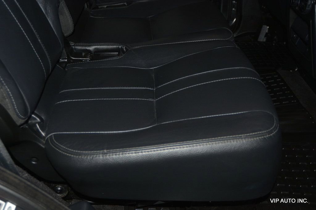 Used 2015 Land Rover LR4 HSE image 30