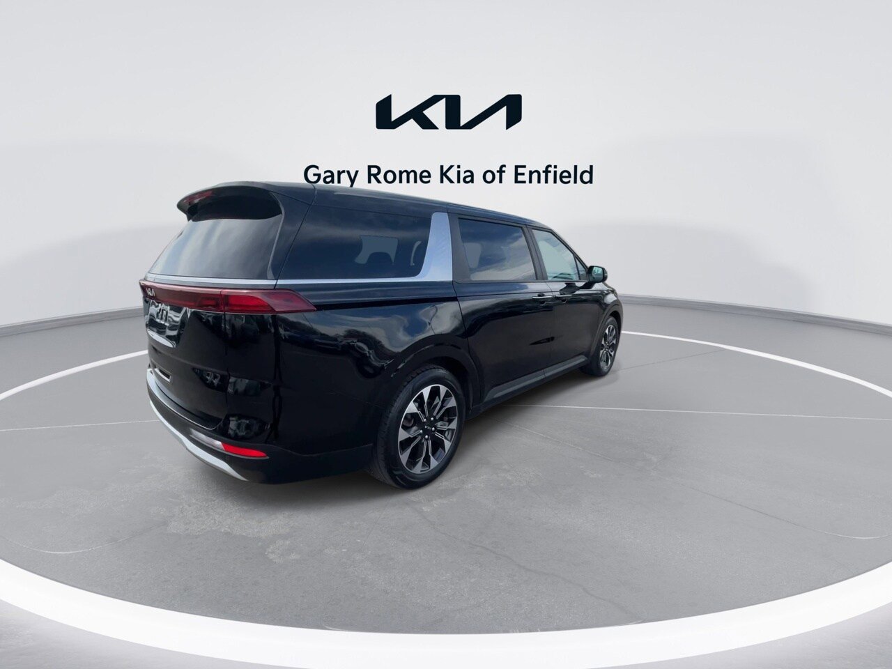 Certified 2023 Kia Carnival EX image 8