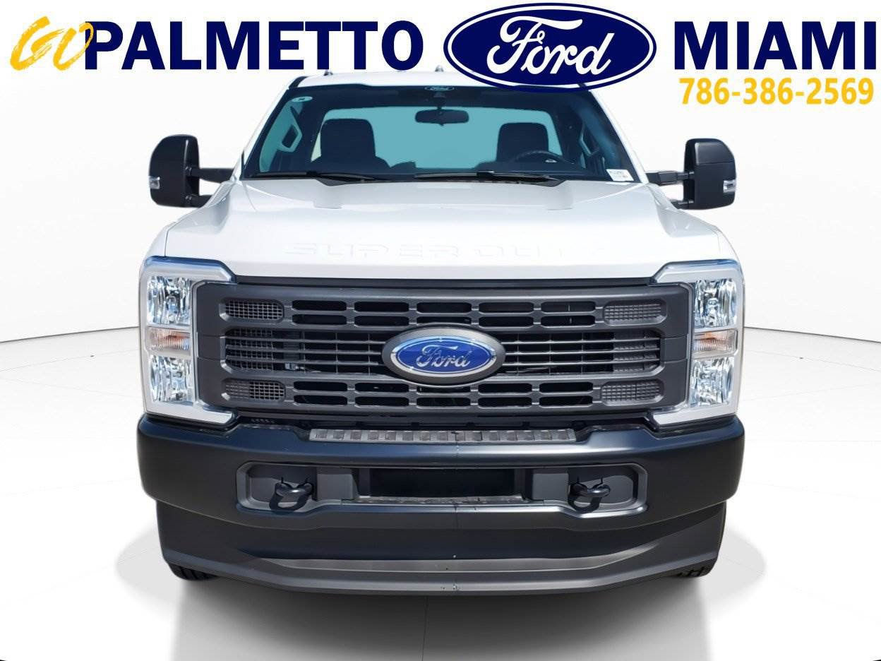 Used 2024 Ford F350 XL AWD/4WD image 2