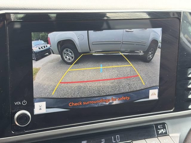 Used 2025 Toyota Camry LE FWD image 29