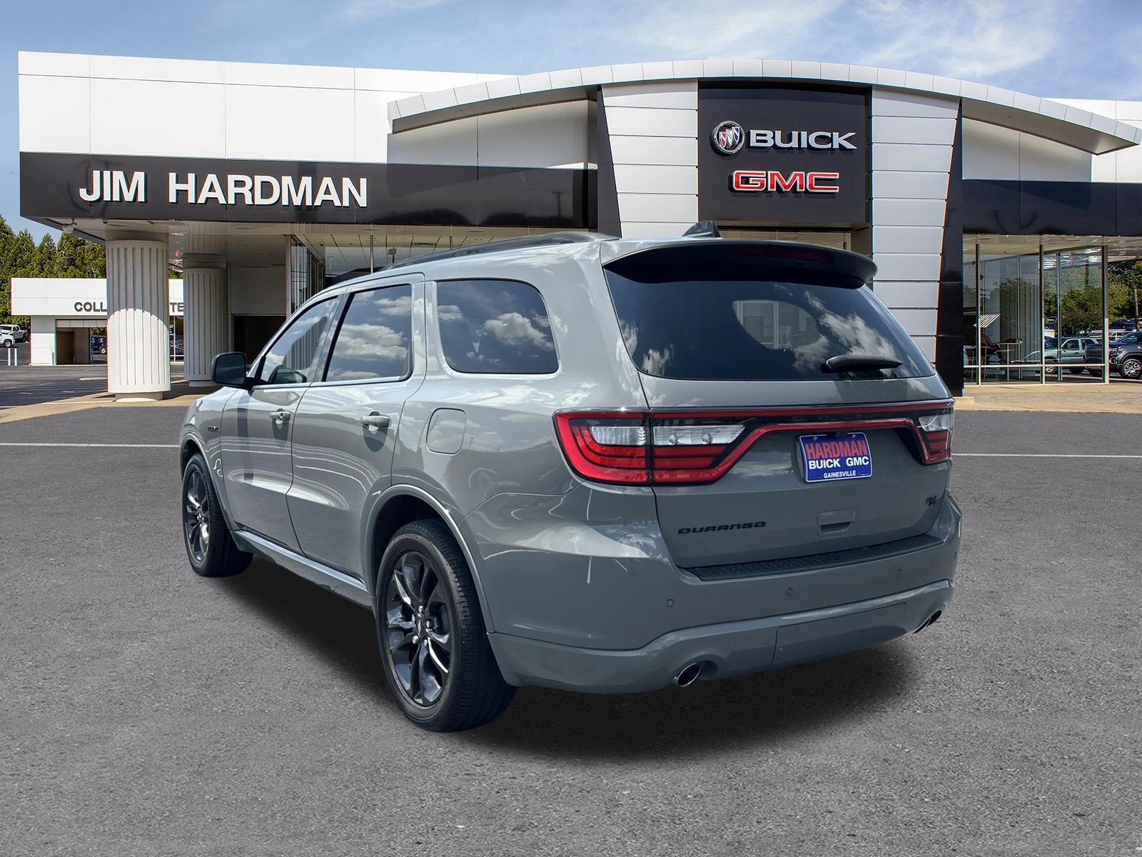 Used 2024 Dodge Durango R/T w/ Blacktop Package RWD image 5
