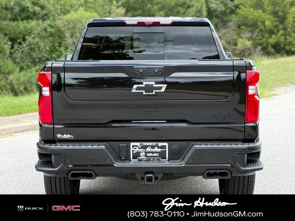 Certified 2025 Chevrolet Silverado 1500 High Country w/ High Country Premium Package AWD/4WD image 15