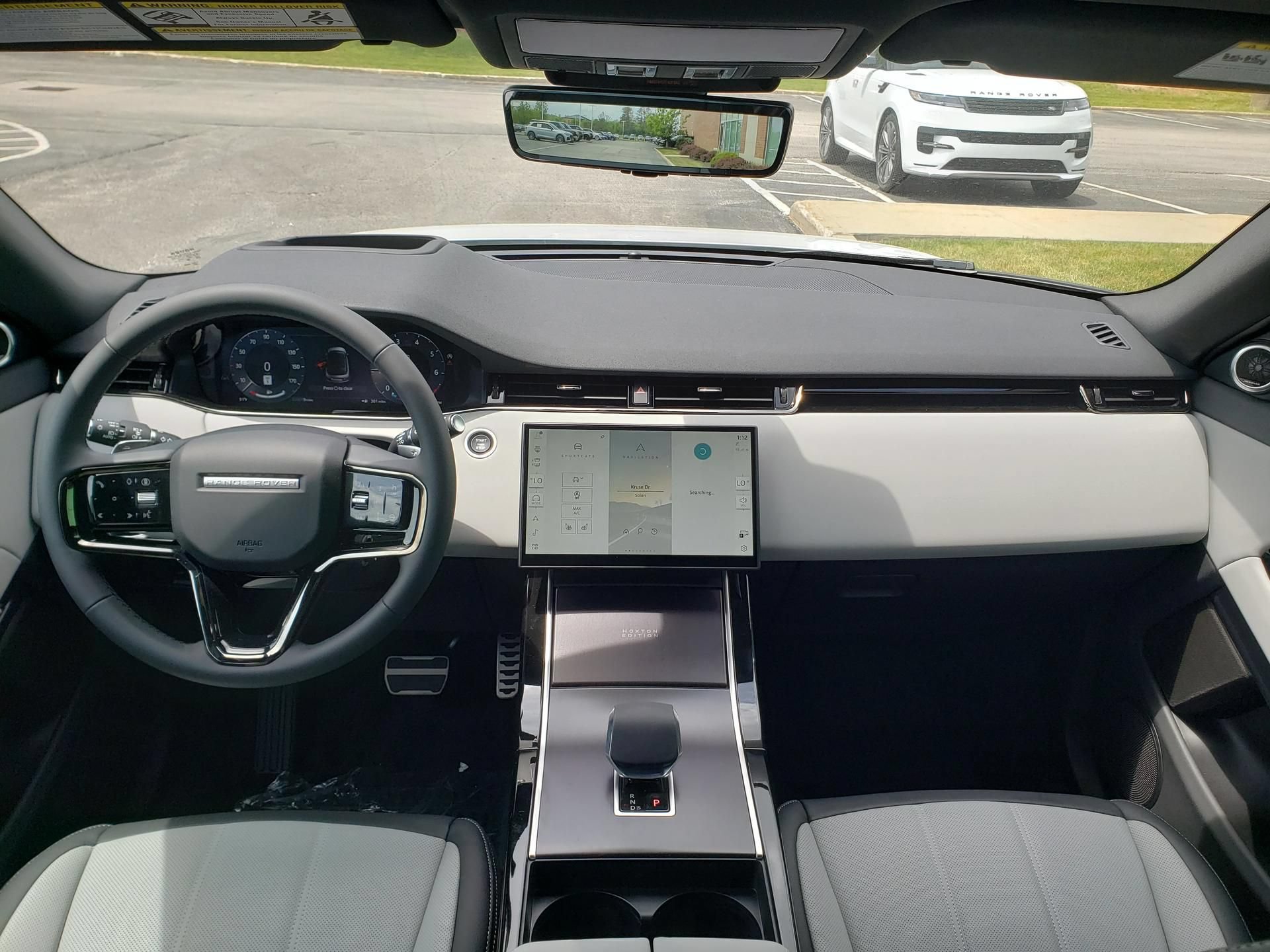 New 2026 Land Rover Range Rover Evoque Hoxton AWD/4WD image 13