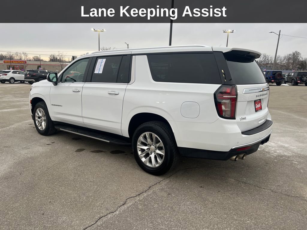 Used 2023 Chevrolet Suburban Premier image 3