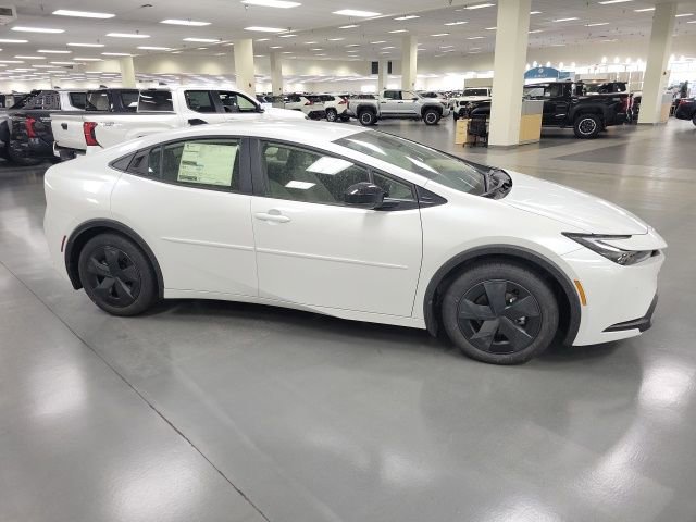 New 2026 Toyota Prius LE FWD image 6