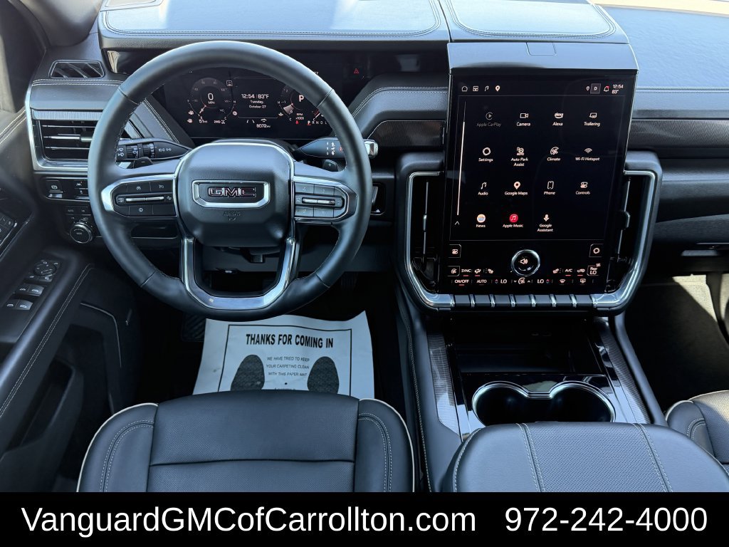 Used 2025 GMC Yukon Elevation w/ LPO, Yukon Black Package AWD/4WD image 11
