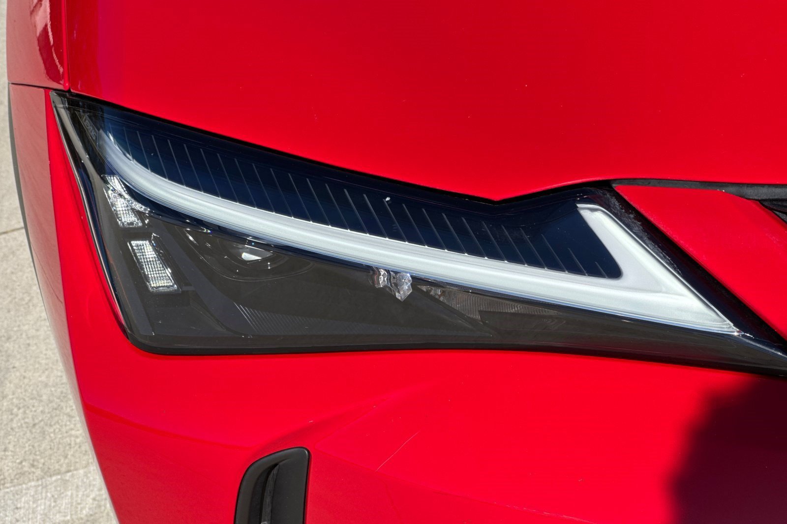 Certified 2024 Lexus UX 250h FWD image 12
