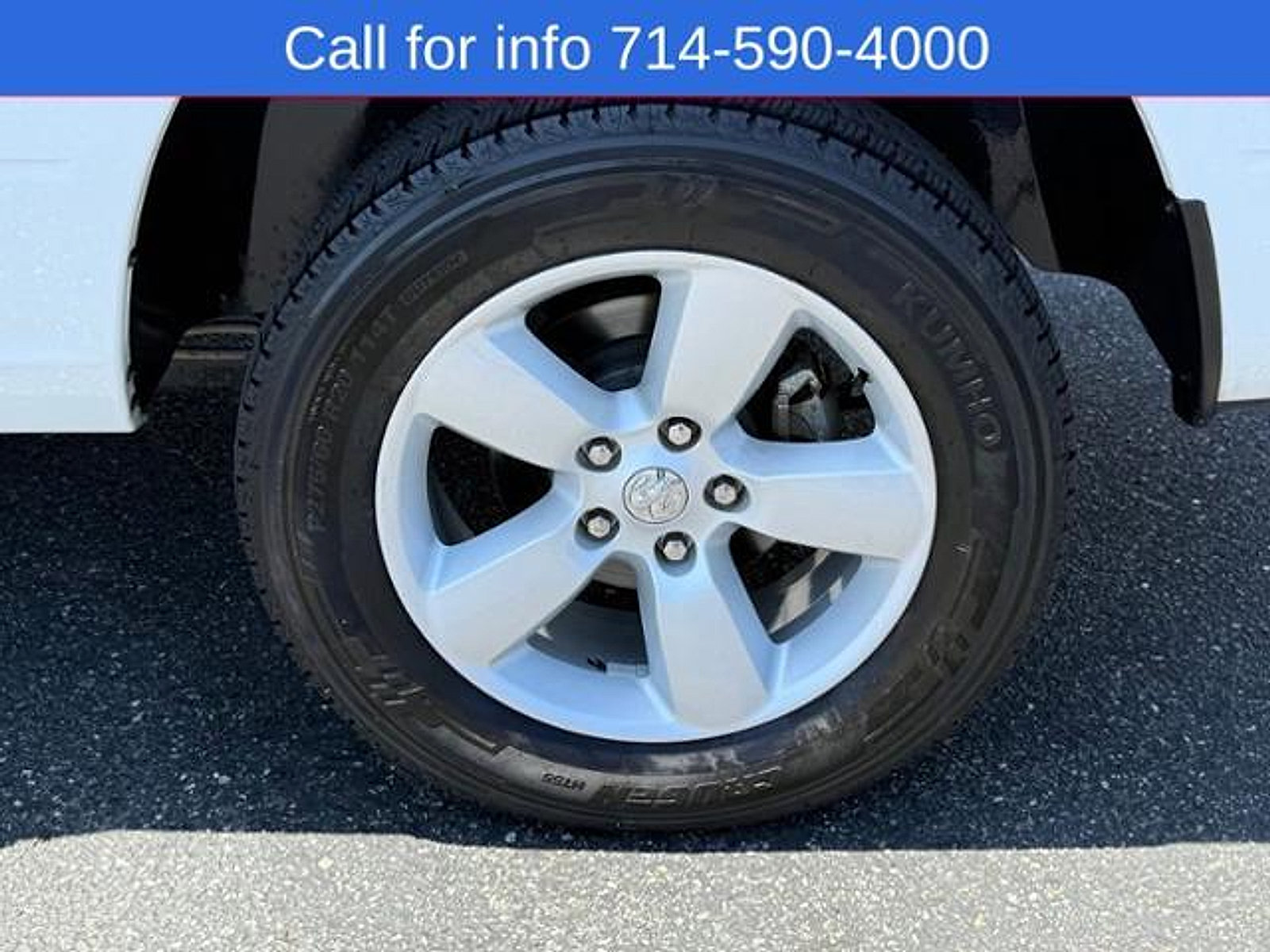 Used 2024 RAM 1500 Classic SLT AWD/4WD image 8
