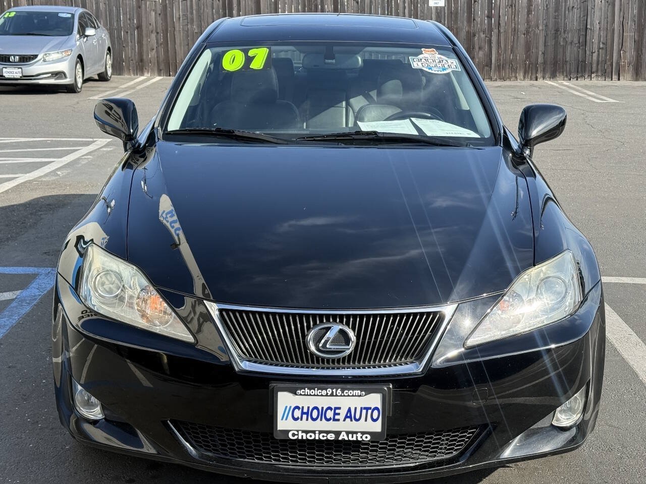 Used 2007 Lexus IS 250 w/ Premium Pkg RWD image 2