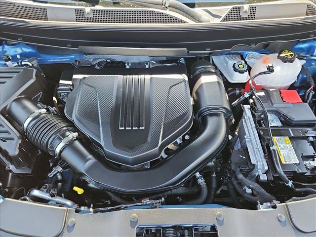 Used 2025 Chevrolet Traverse LT w/ Driver Confidence Package FWD image 29