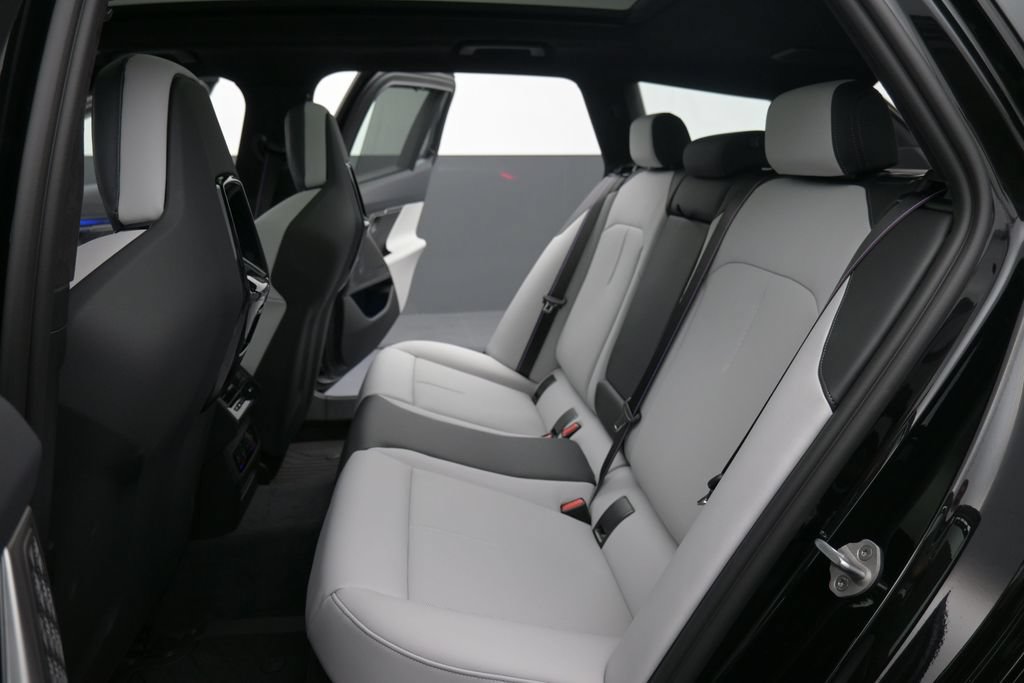 New 2027 BMW M5 Touring AWD/4WD image 15