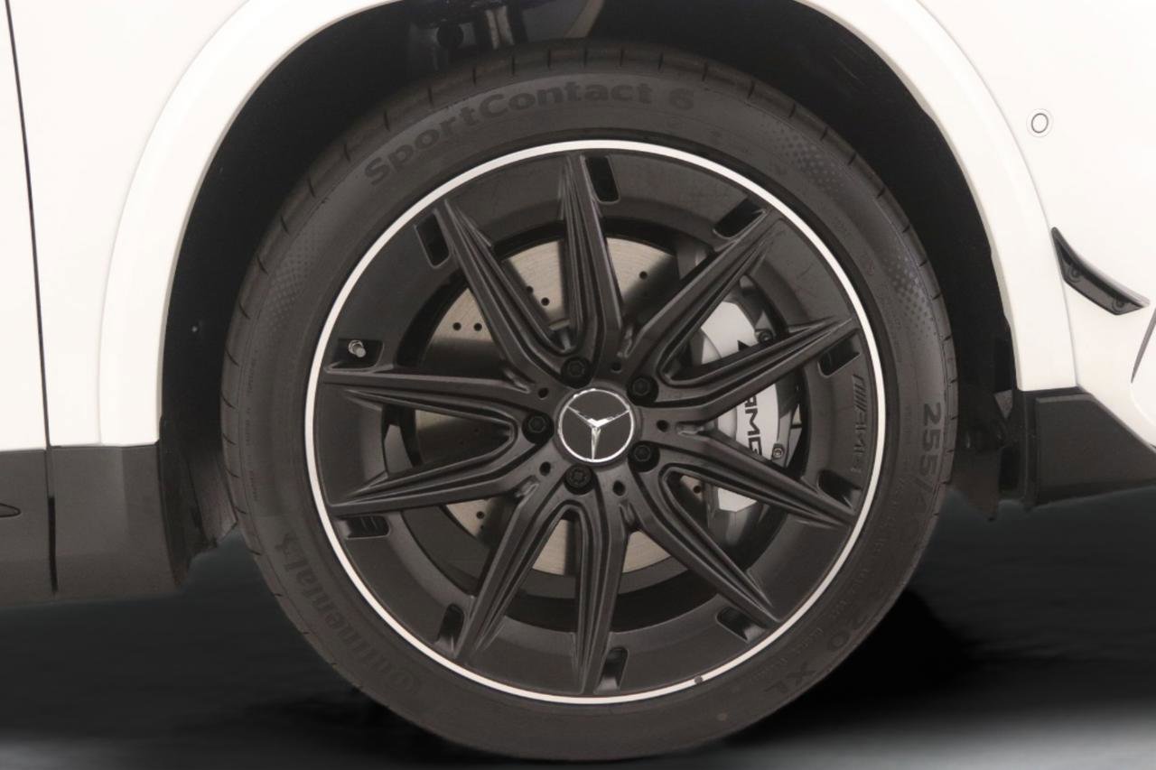 New 2026 Mercedes-Benz GLA 35 AMG 4MATIC image 10