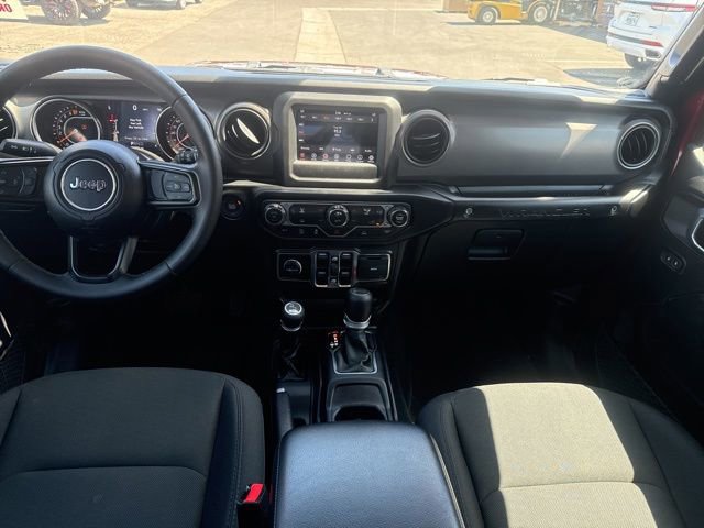 Certified 2022 Jeep Wrangler Unlimited Sport AWD/4WD image 22