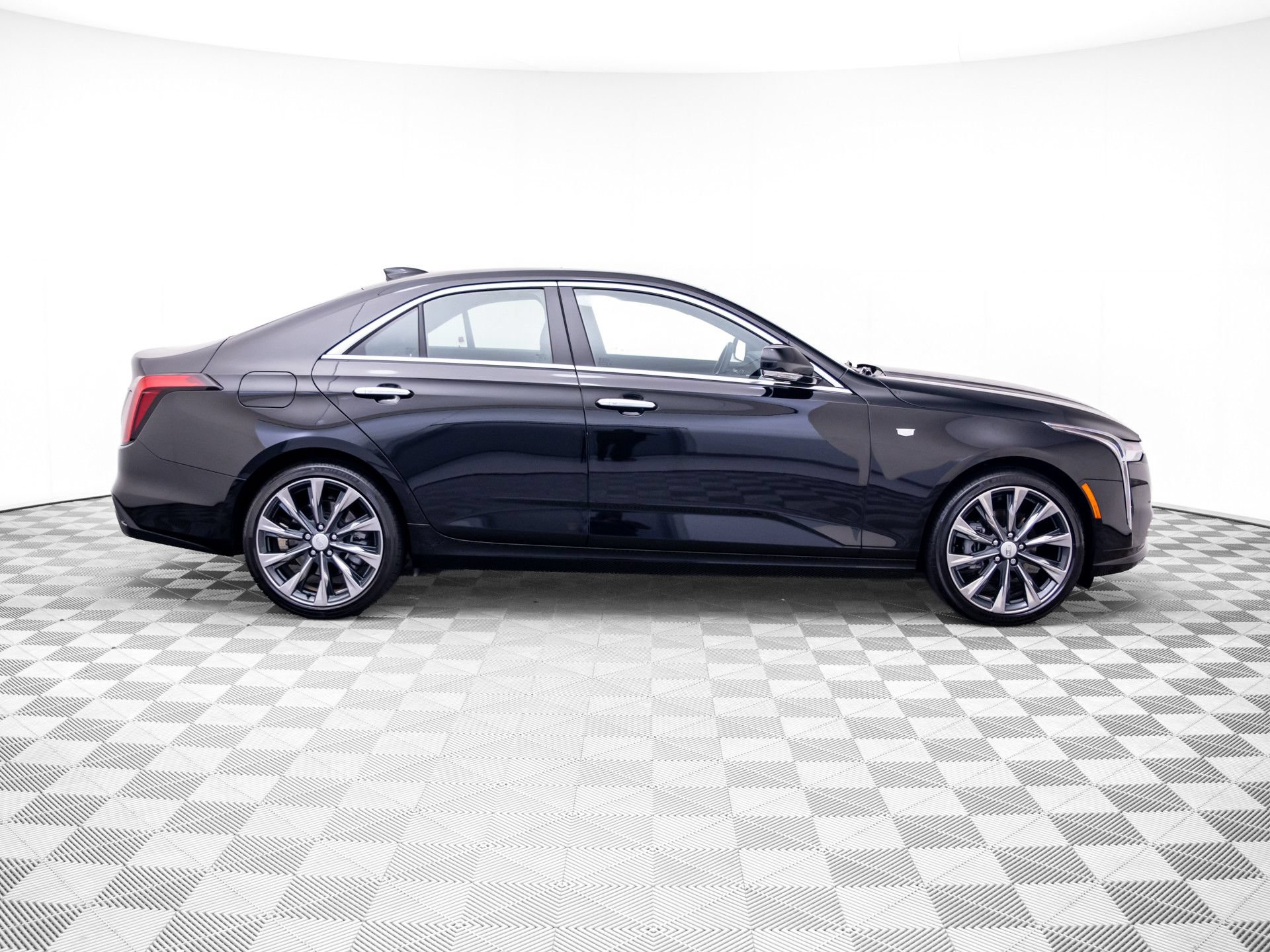 Certified 2024 Cadillac CT4 Luxury w/ Sun And Sound Package AWD/4WD image 7