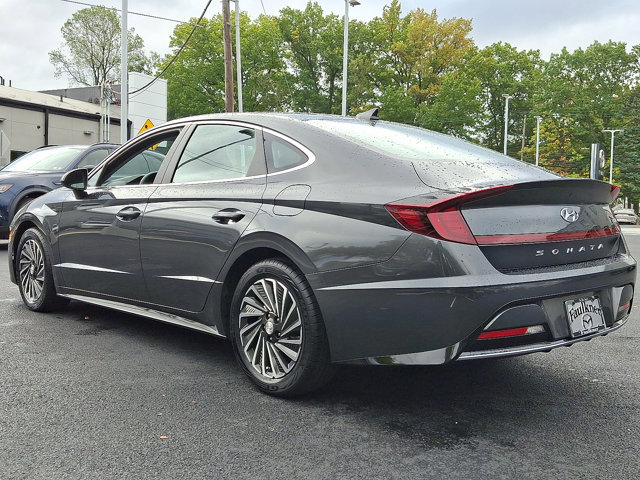 Used 2023 Hyundai Sonata SEL w/ Cargo Package image 4